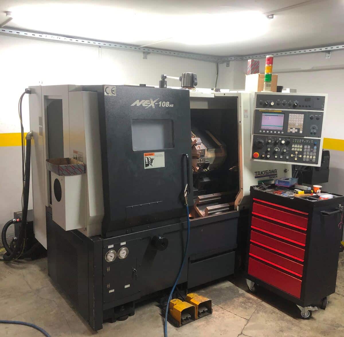 Takisawa NEX-108H5 CNC torna tezgahı